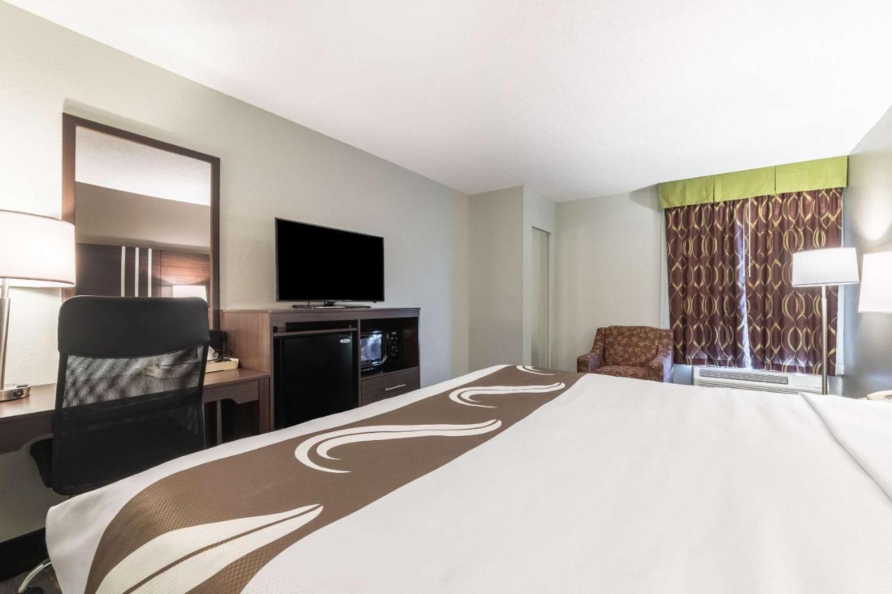 Quality Inn Cleveland Eksteriør billede