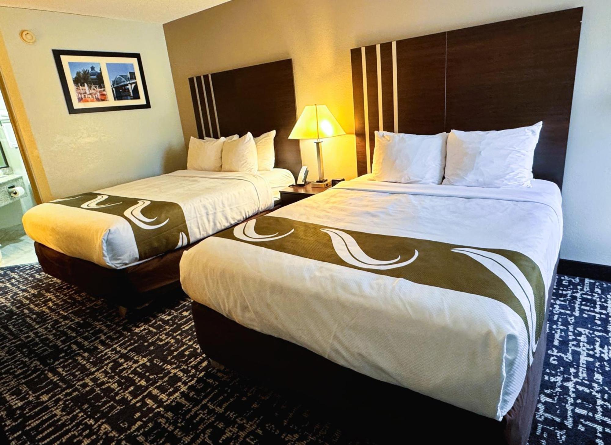 Quality Inn Cleveland Eksteriør billede